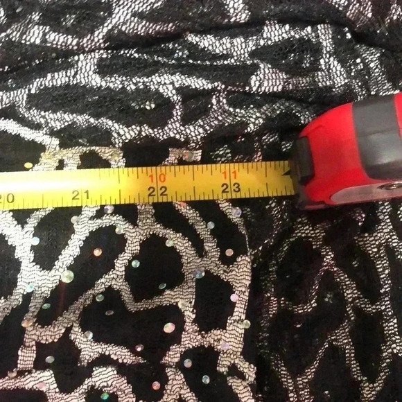 Collection dressbarn top/blouse black silver with iridescent sparkles - Picture 9 of 12